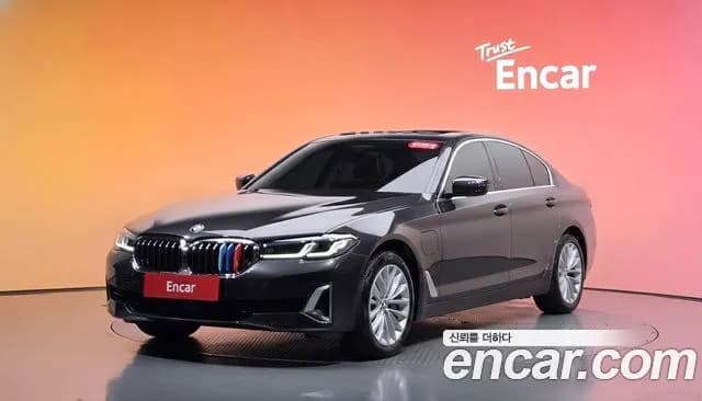 BMW 5-Series 530e Luxury
