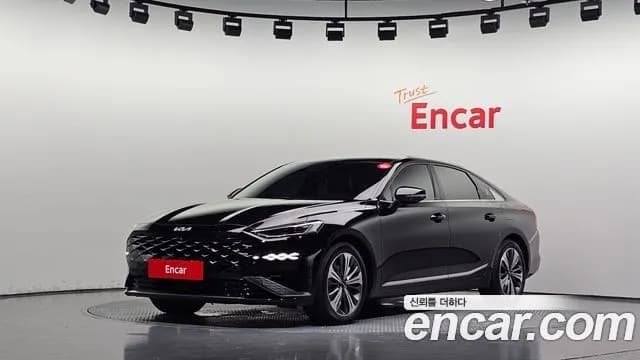 Kia K8 Signature