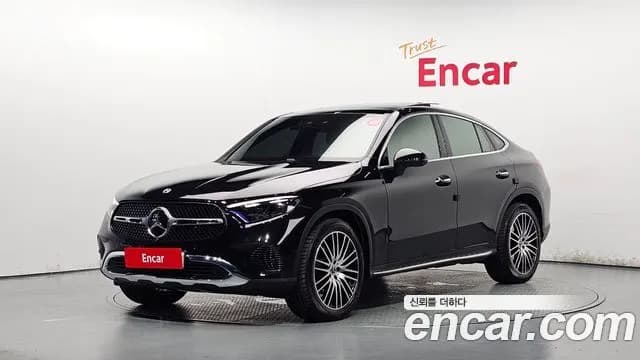Mercedes-Benz GLC-Class GLC300 4MATIC Avnatgarde Coupe