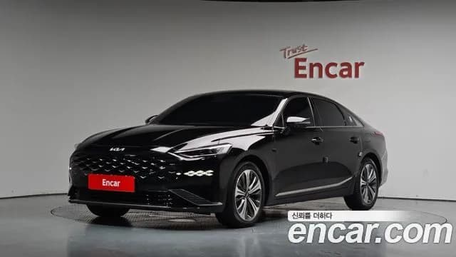 Kia K8 Signature