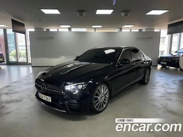Mercedes-Benz E-Class E350 4MATIC AMG Line