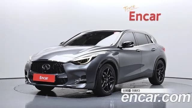 Infiniti Q30 2.0 Premium
