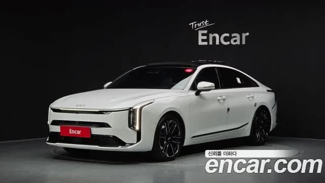 Kia K8 Signature