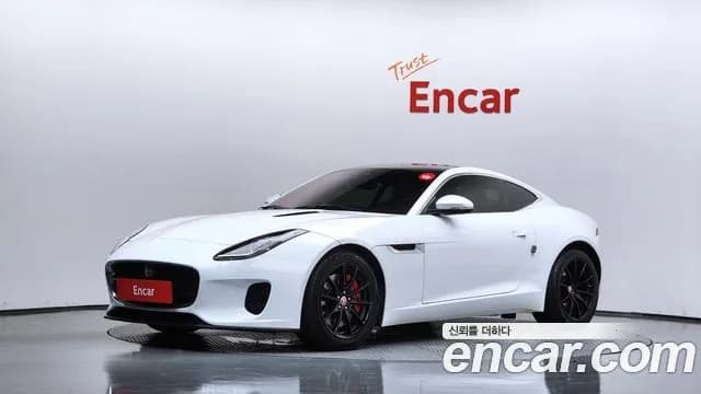 Jaguar F-TYPE P300 Coupe
