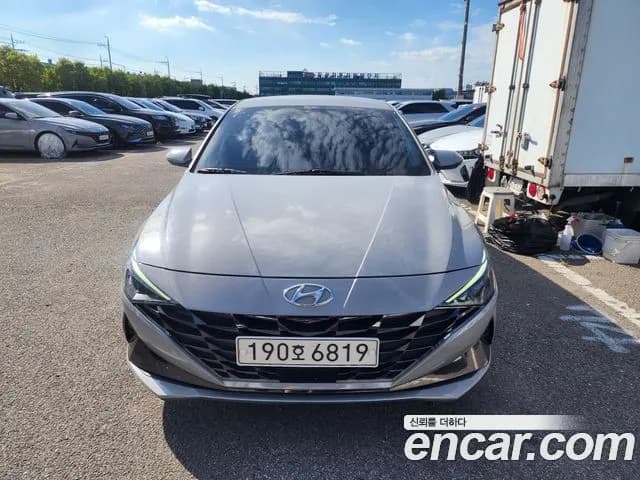 Hyundai AVANTE Smart