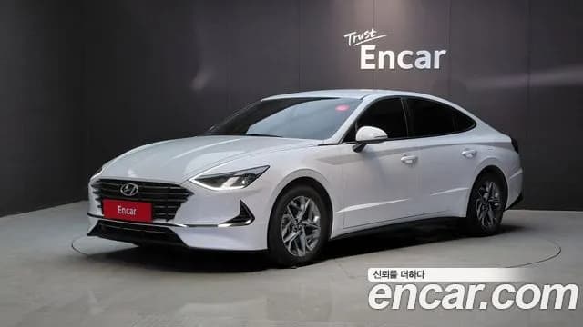 Hyundai Sonata 2.0 LPG(rental car)