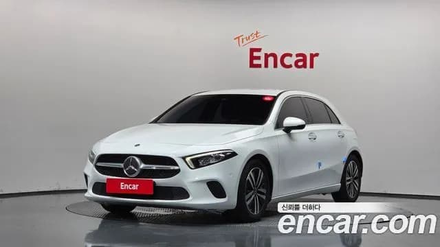 Mercedes-Benz A-Class A220 Hatchback