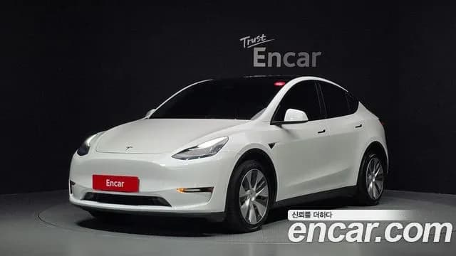 Tesla Model Y Long Range AWD