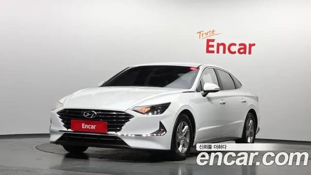 Hyundai Sonata 2.0 LPG(rental car)