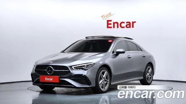 Mercedes-Benz CLA-Class CLA250 4MATIC