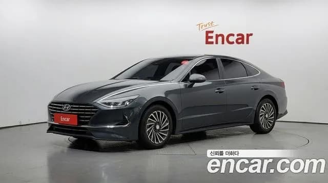 Hyundai Sonata Premium Plus