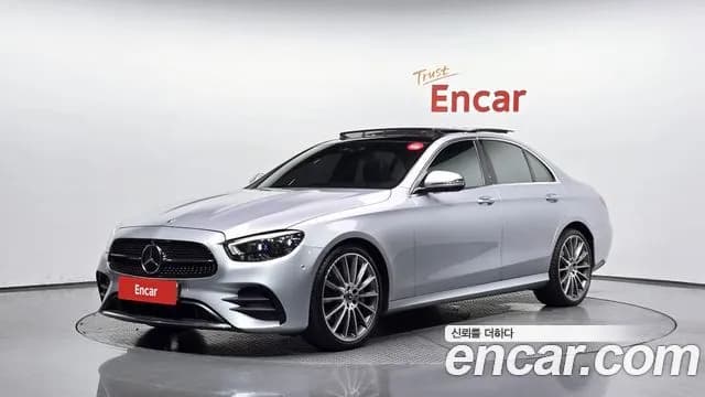 Mercedes-Benz E-Class E350 4MATIC AMG Line