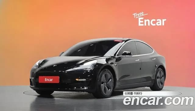 Tesla Model 3 Long Range AWD
