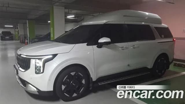 Kia Canival HEV 9-Seater Hi-Limousine (Special vehicle)