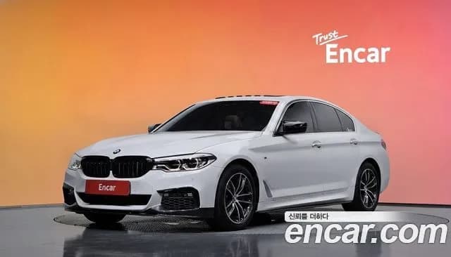 BMW 5-Series 520i Luxury