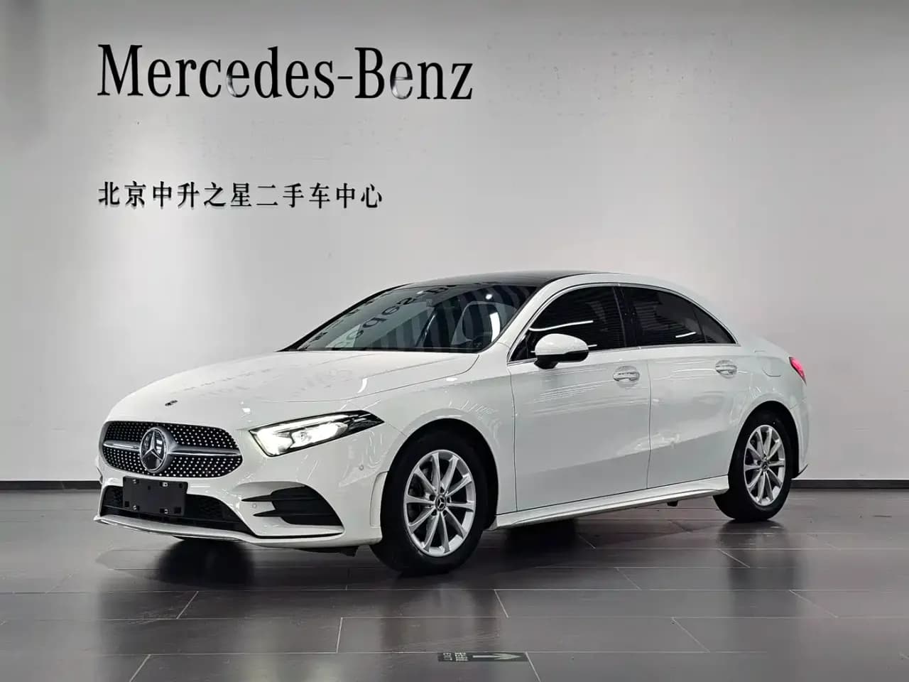 Mercedes-Benz A-Class Facelift A 200 L Sport Sedan Dynamic