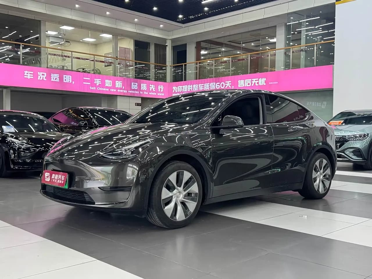 Tesla Model Y Facelift Rear-Wheel Drive Version