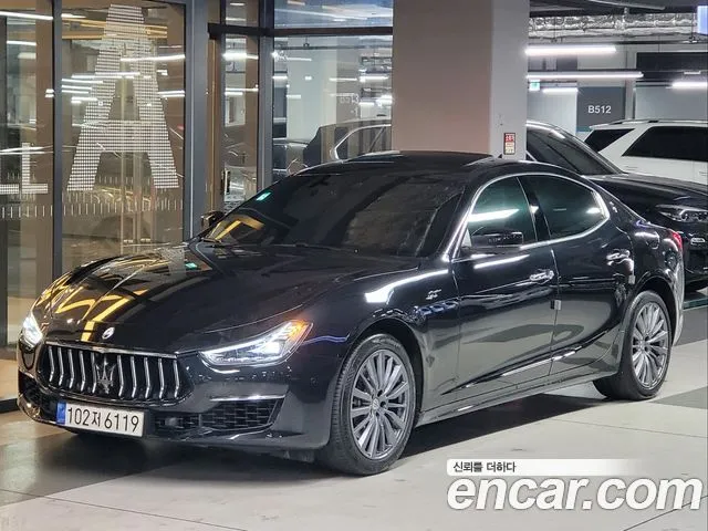 Maserati Ghibli 2.0 GT