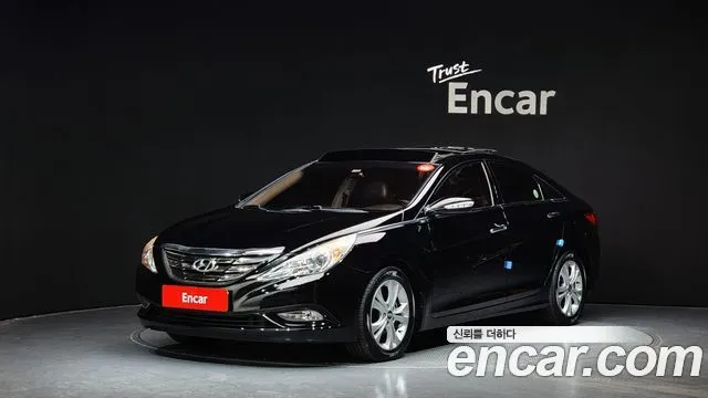 Hyundai Sonata Top