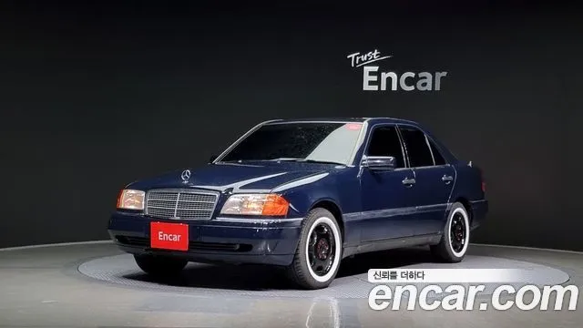 Mercedes-Benz C-Class C200