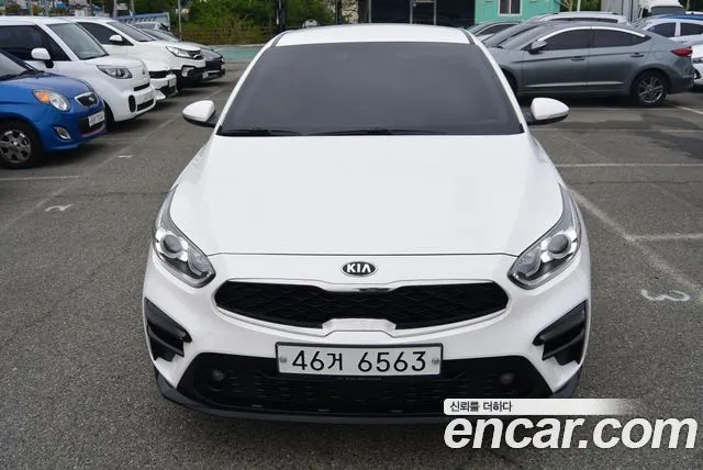Kia K3 Luxury