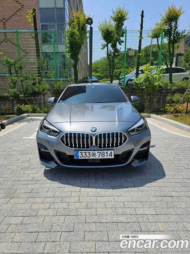 BMW 2-Series 220i M Sports
