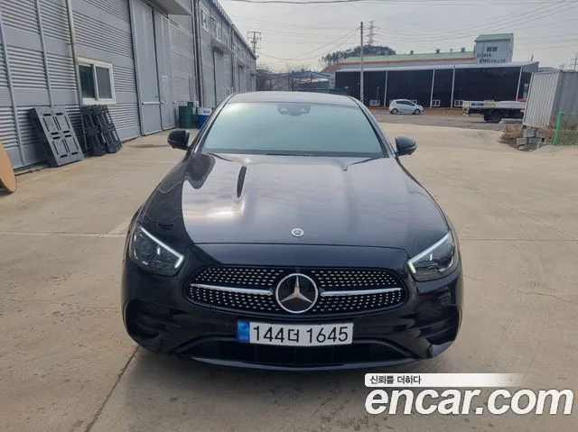 Mercedes-Benz E-Class E350 4MATIC AMG Line