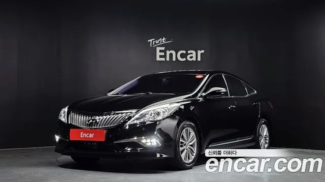Hyundai Grandeur HG240 Modern