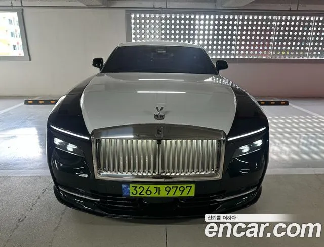 Rolls-Royce Spectre Coupe