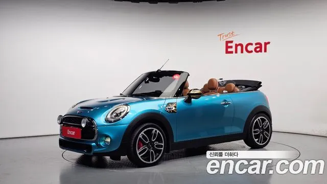 Mini Cooper Convertible Standard