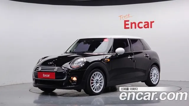 Mini Cooper 5Door Standard