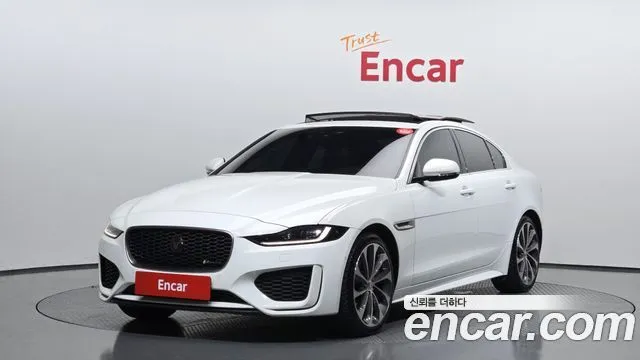 Jaguar XE P300 R-Dynamic HSE AWD