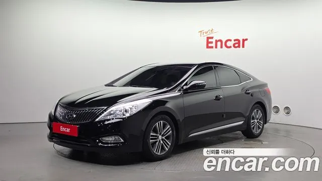 Hyundai Grandeur HG240 Modern
