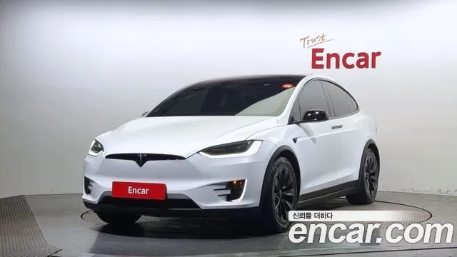 Tesla Model X 75D