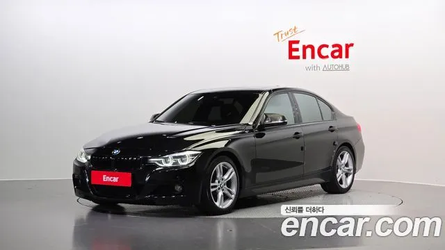 BMW 3-Series 330i M Sport Shadow