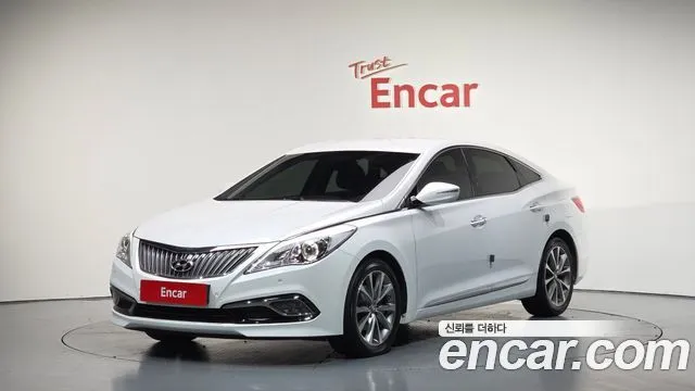 Hyundai Grandeur HG240 Modern