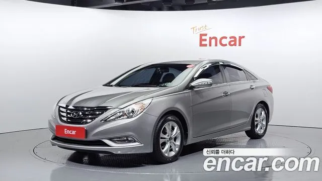 Hyundai Sonata Top
