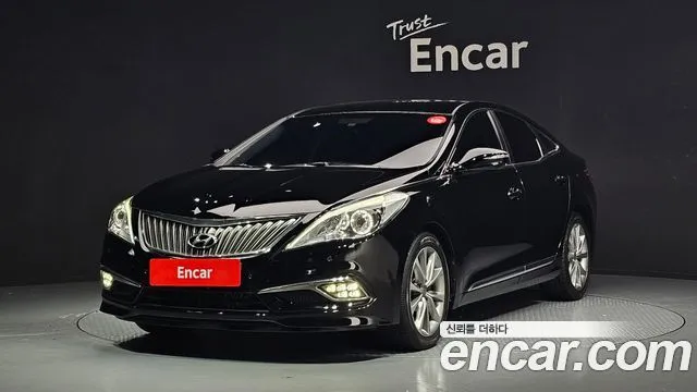 Hyundai Grandeur HG240 Modern