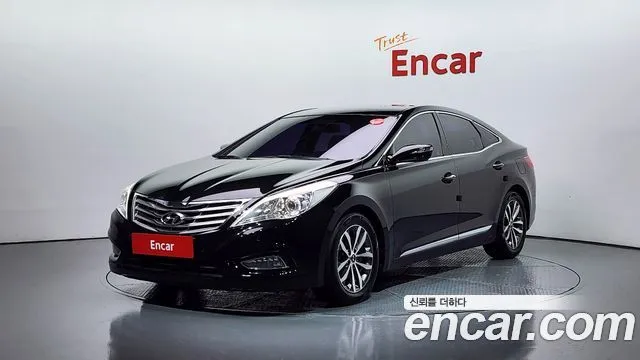 Hyundai Grandeur HG240 Luxury