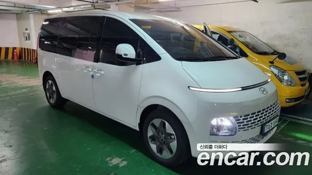 Hyundai Staria HEV 1.6 Tourer 11-Seater