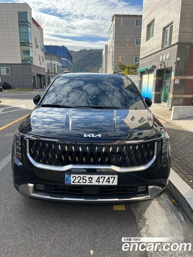 Kia Canival HEV 9seater Nobless