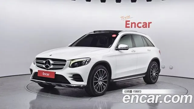 Mercedes-Benz GLC-Class GLC300 4MATIC AMG Line