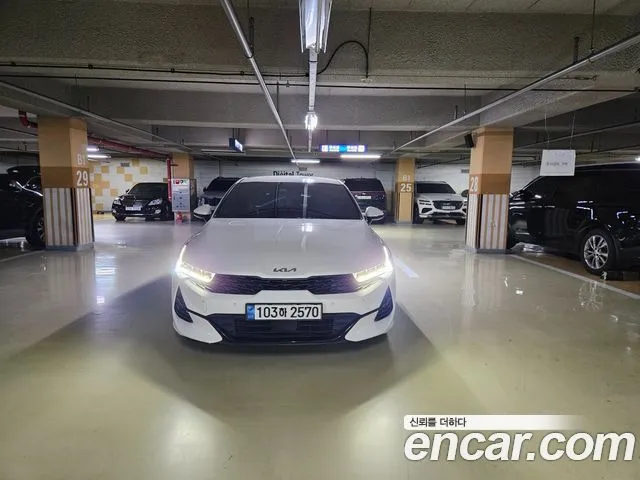 Kia K5 2.0