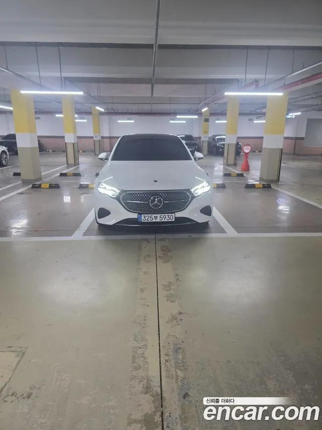 Mercedes-Benz E-Class E200 Avantgarde