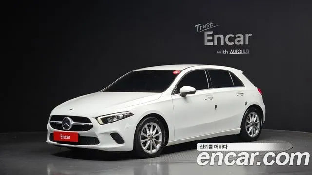 Mercedes-Benz A-Class A220 Hatchback