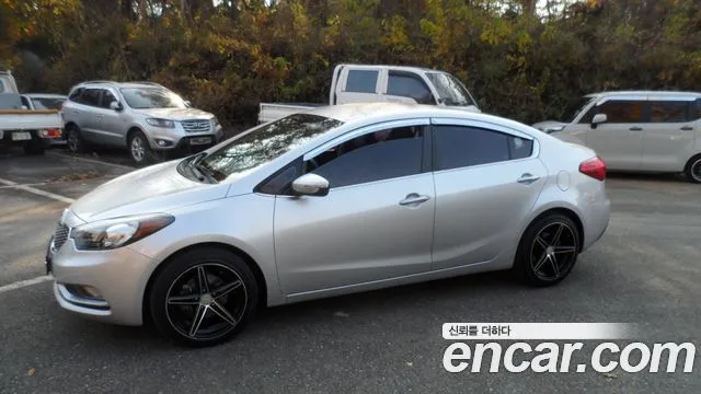 Kia K3 Luxury