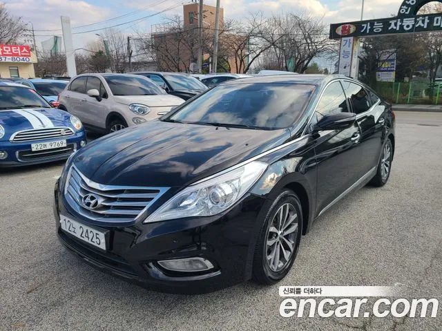 Hyundai Grandeur HG240 Luxury