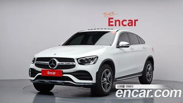 Mercedes-Benz GLC-Class GLC300e 4MATIC Coupe