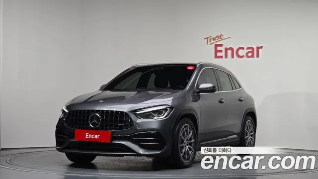 Mercedes-Benz GLA-Class GLA45 AMG 4MATIC+
