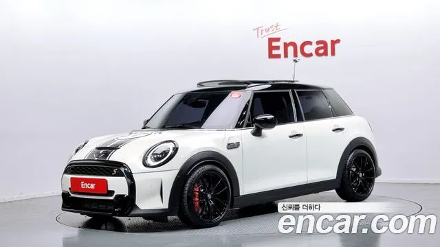 Mini Cooper 5Door Classic